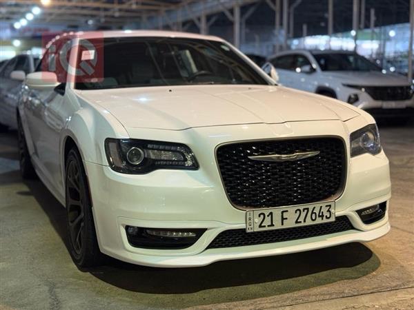 Chrysler for sale in Iraq